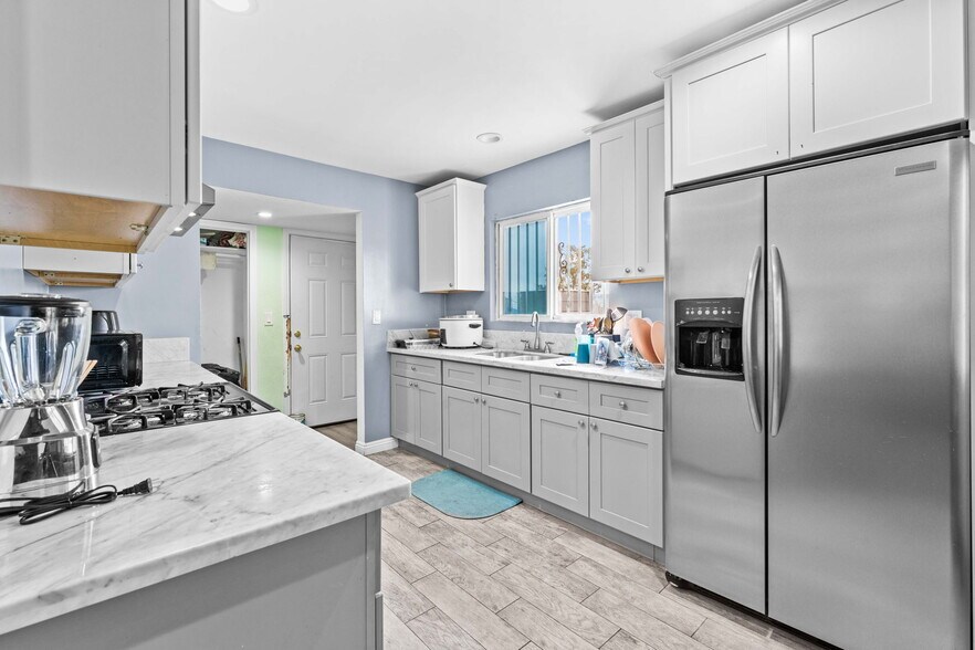 More Photos Of 9106-9110 Mission Blvd, Riverside Storefront Retail Residential For Sale