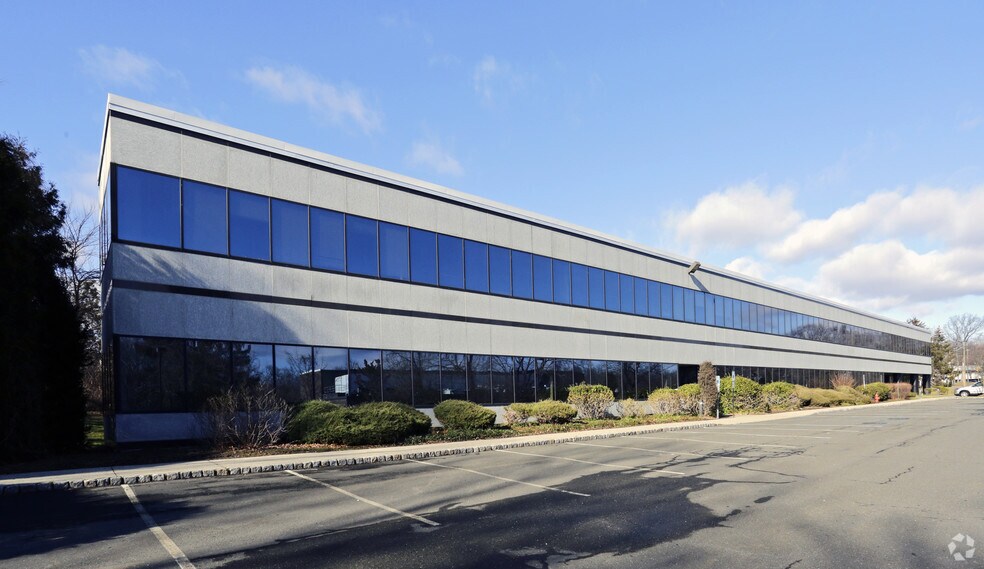 More Photos Of 25 Philips Pky, Montvale Office For Lease