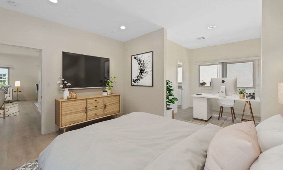 More Photos Of 1409 N Hobart Blvd, Los Angeles Apartments For Sale