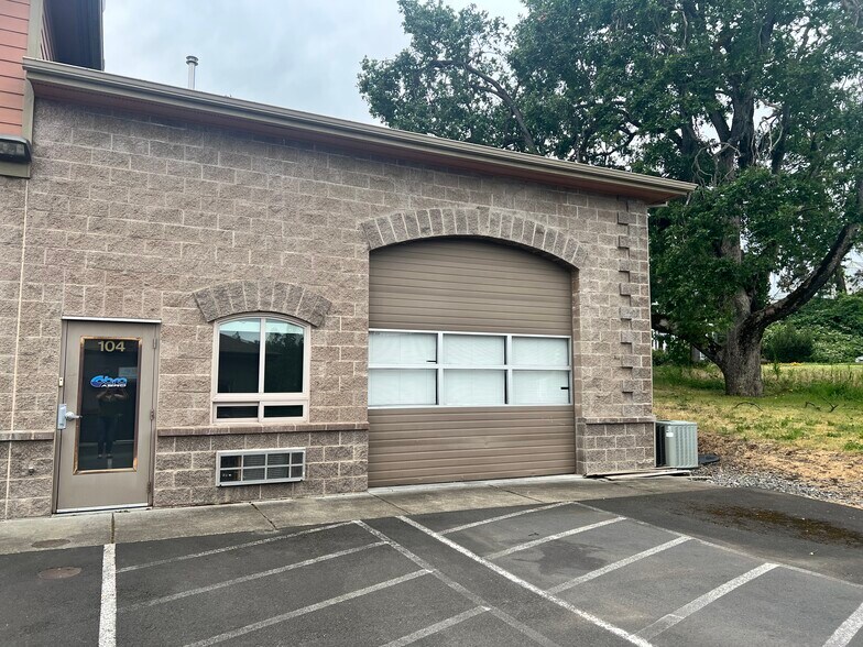 Primary Photo Of 202 Wasco Loop, Hood River Warehouse For Lease