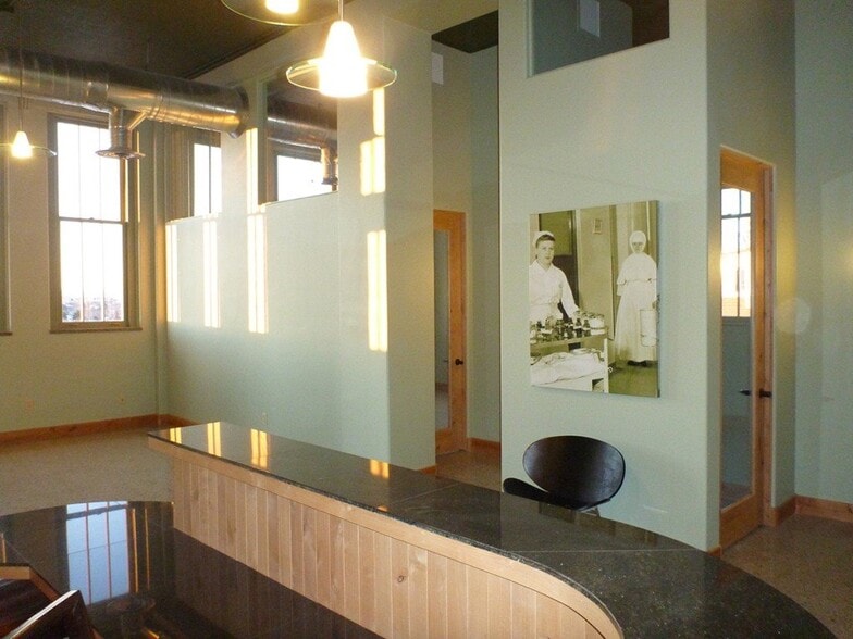 More Photos Of 1601 2nd Ave N, Great Falls Office For Lease