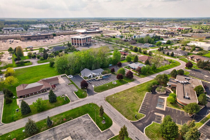 More Photos Of 4757 Mcleod Dr E, Saginaw Medical For Sale