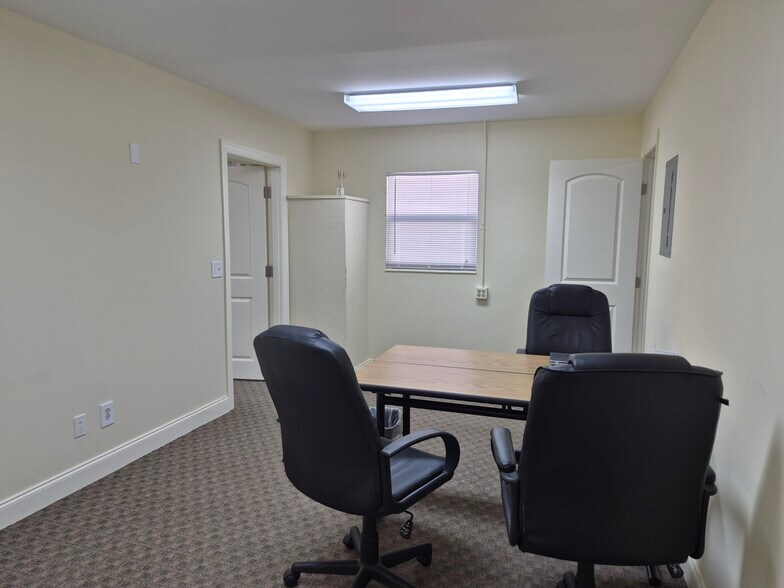 More Photos Of 1625 Colonial Blvd, Fort Myers Medical For Sale