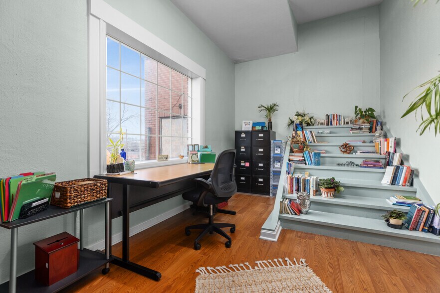More Photos Of 206 Alexander Ave, Strabane Medical For Sale