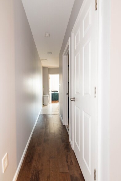 More Photos Of 2432 N Calvert St, Baltimore Apartments For Sale