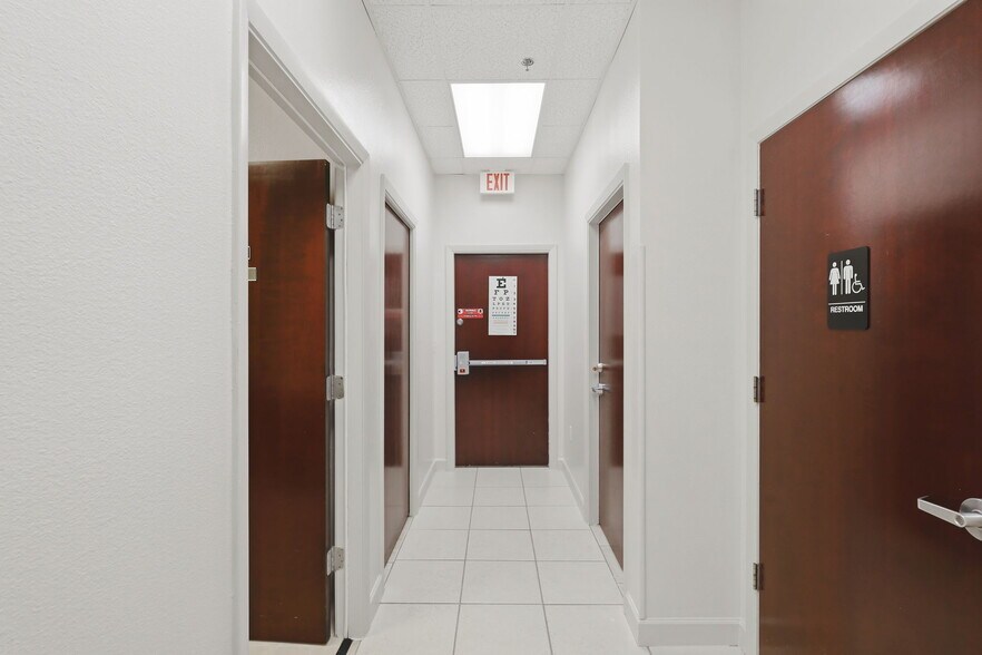 More Photos Of 1690 Dunlawton Ave, Port Orange Medical For Lease