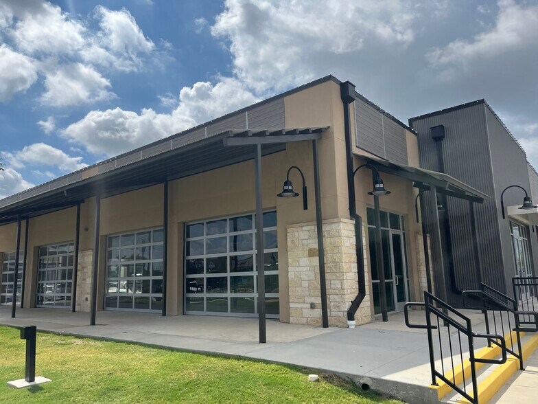 More Photos Of 1242 FM 407 W, Argyle Restaurant For Sale