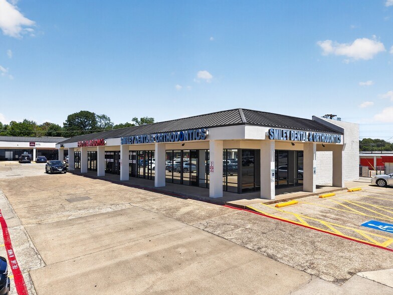 More Photos Of 8440-8474 Camp Bowie West Blvd, Fort Worth Unknown For Lease
