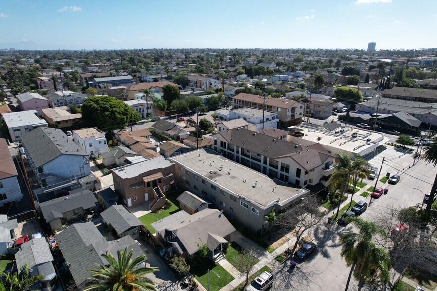 More Photos Of 1036 Saint Louis Ave, Long Beach Apartments For Sale