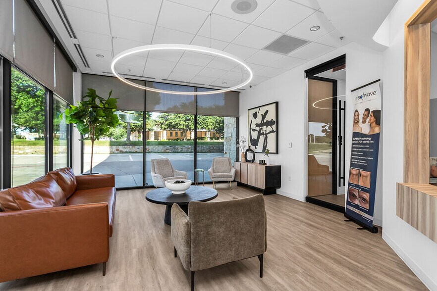 More Photos Of 5060 Tennyson Pky, Plano Medical For Sale