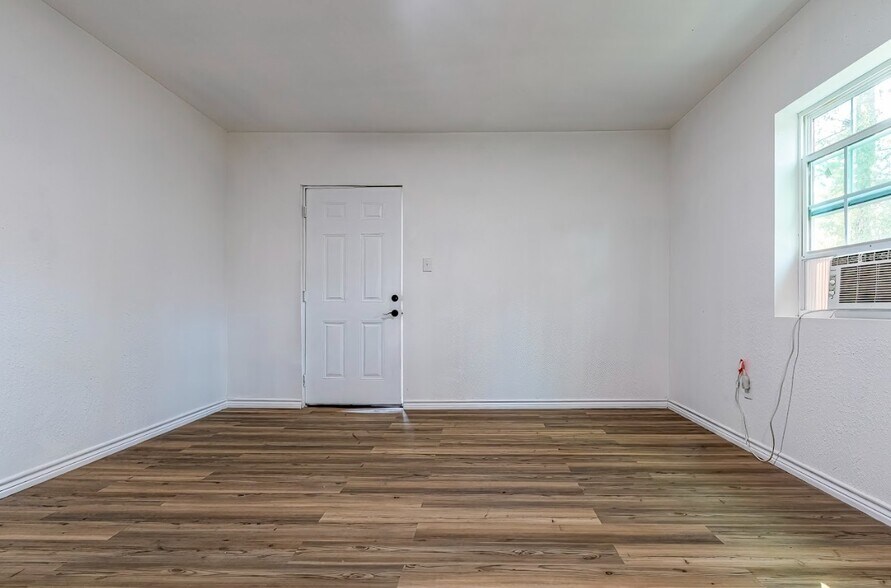 More Photos Of 229 Bishop, Livingston Apartments For Sale