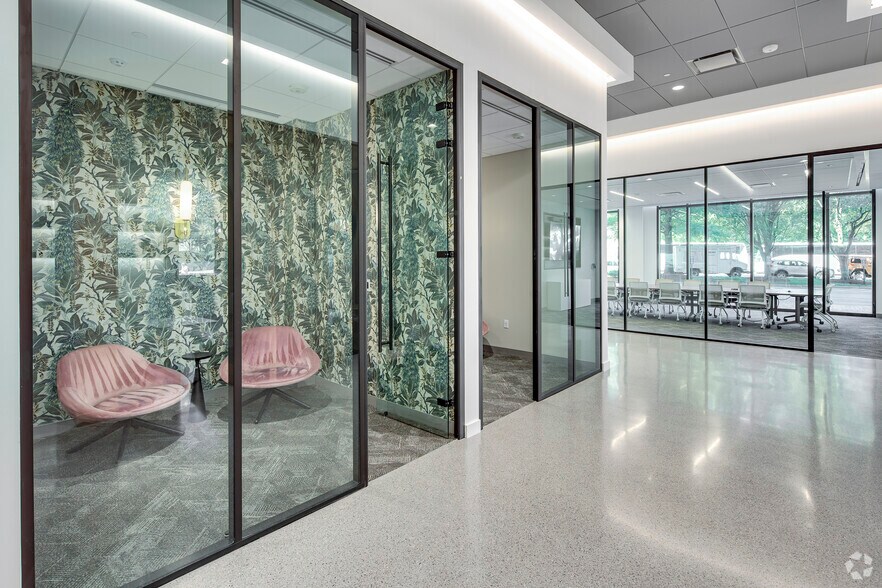 More Photos Of 1751 Pinnacle Dr, McLean Office For Lease