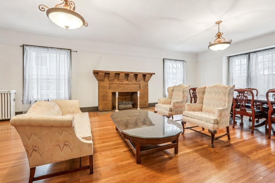 More Photos Of 375 Fairmount Ave, Jersey City Religious Facility For Sale
