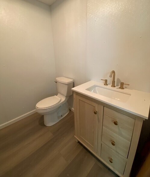 More Photos Of 455 Penchem Rd, Trenton Self Storage For Sale