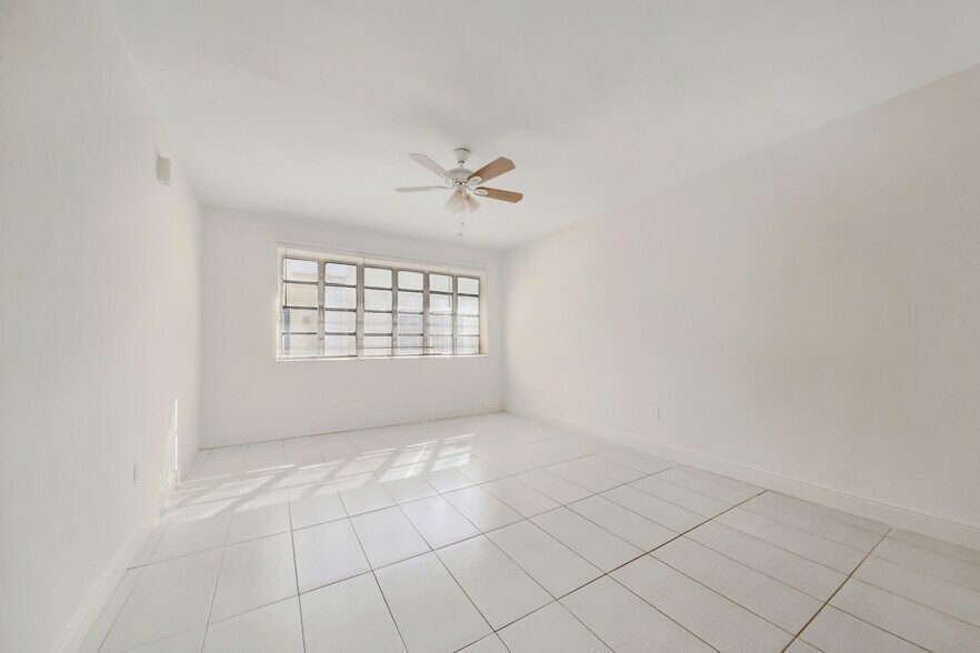 More Photos Of 931 SW 3rd St, Miami Apartments For Sale