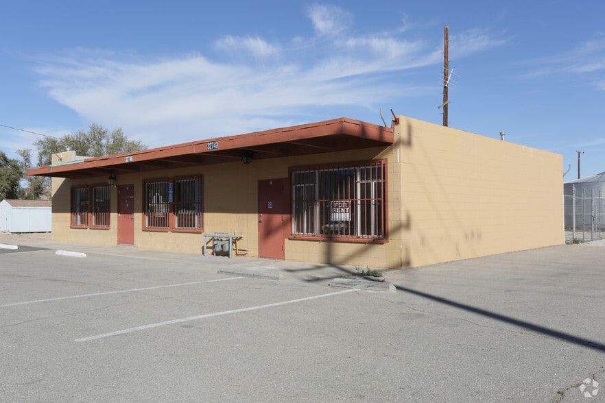More Photos Of 32784-32800 Ca-247, Lucerne Valley Unknown For Lease