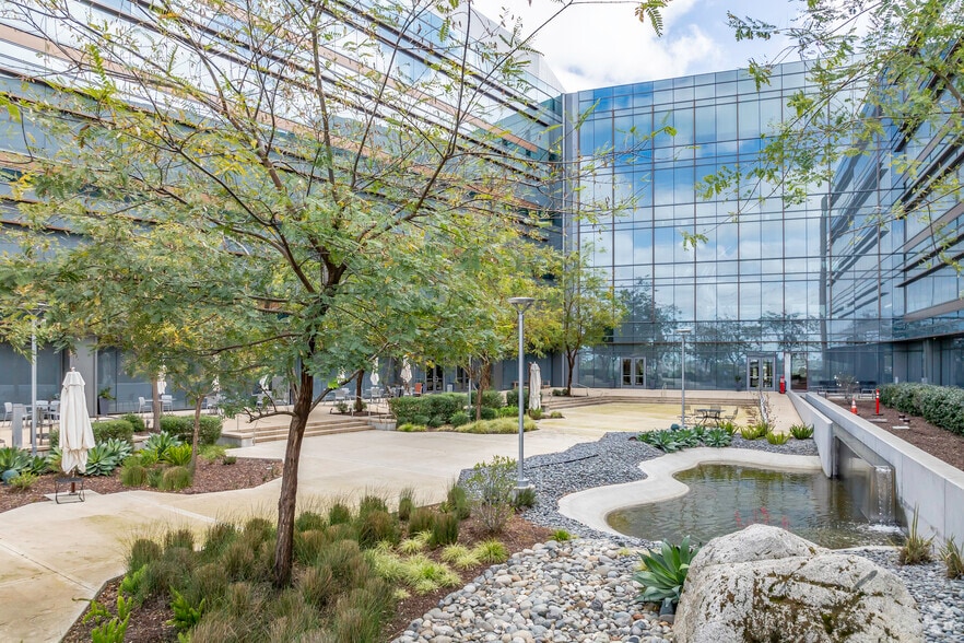 More Photos Of 1 Adventist Health Way, Roseville Medical For Lease