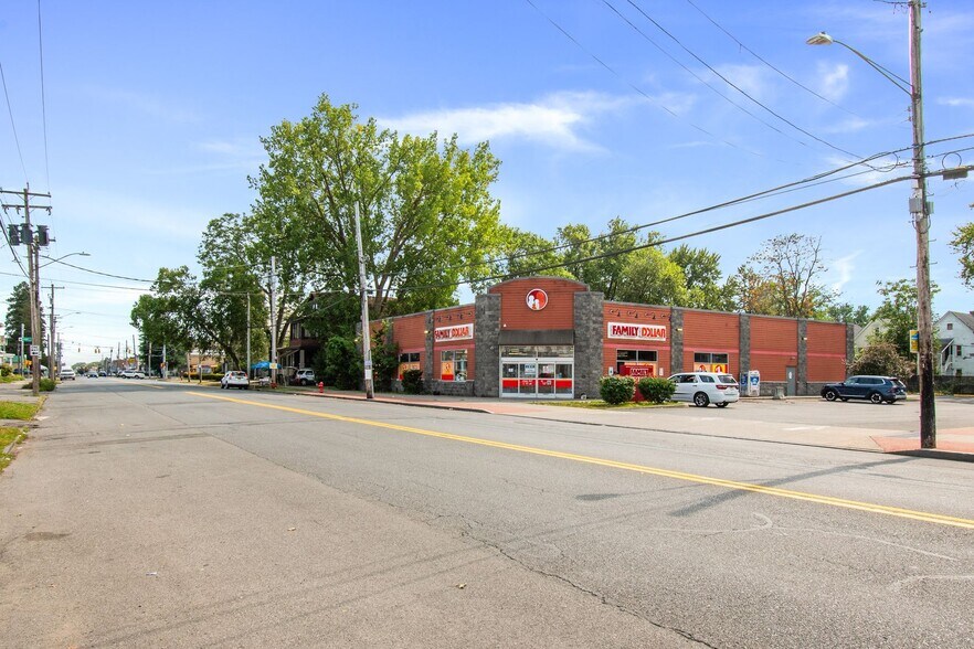 More Photos Of 948 State St, Schenectady Freestanding For Sale