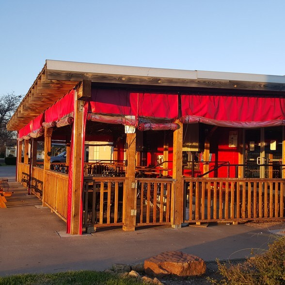 125 E Renfro St, Burleson, TX 76028 Restaurant For Sale