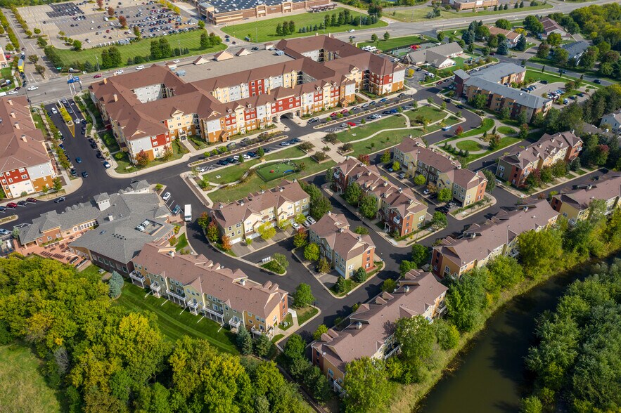 More Photos Of 10225 City Walk Dr, Woodbury Apartments For Sale