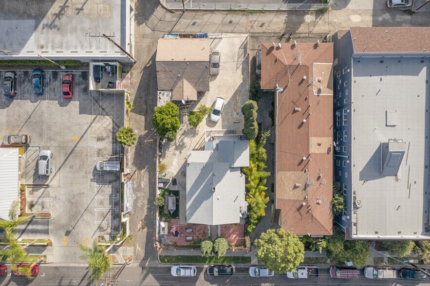 More Photos Of 1428 N Kenmore Ave, Los Angeles Apartments For Sale