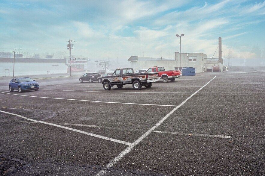 More Photos Of 100 White Horse Pike, Oaklyn Auto Dealership For Sale