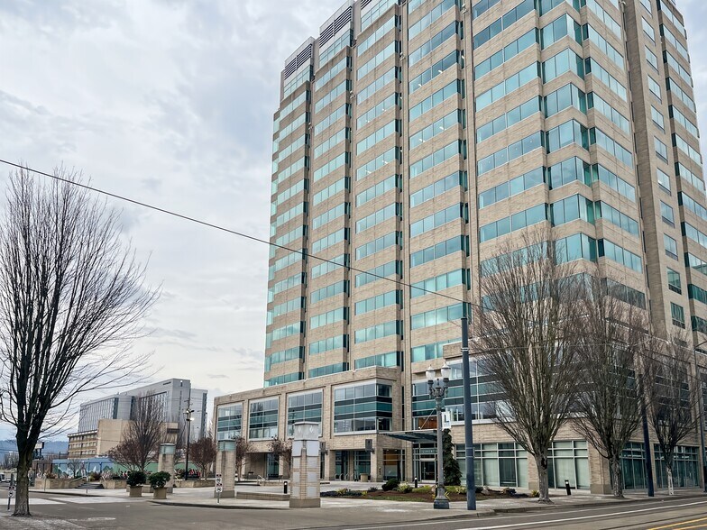 More Photos Of 650 NE Holladay St, Portland Coworking Space