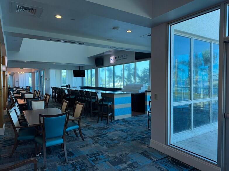 More Photos Of 2500 Edwards Dr, Fort Myers Apartments For Lease