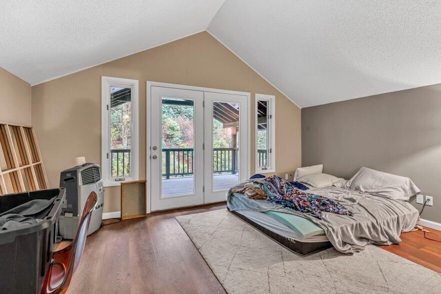 More Photos Of 3894 US Hwy 321, Blowing Rock General Retail For Sale