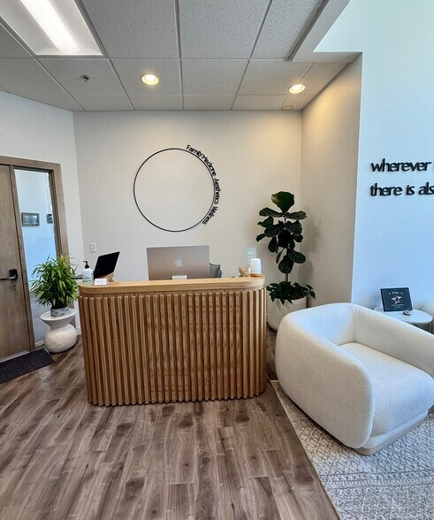 More Photos Of 12481 S Fort St, Draper Medical For Lease