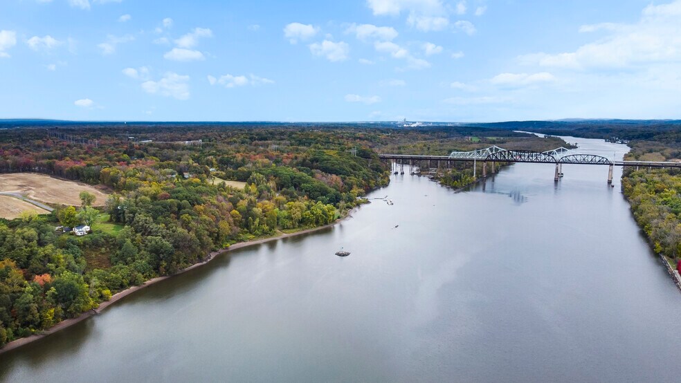 More Photos Of 47 Bronk Rd, Selkirk Land For Sale