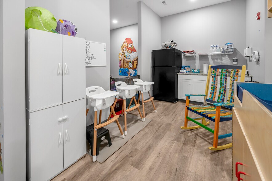 More Photos Of 101 Fairfield Dr, Nicholasville Daycare Center For Sale