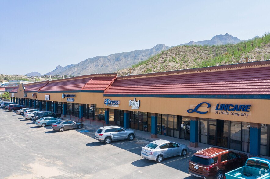 More Photos Of 5200 N Mesa St, El Paso Unknown For Lease