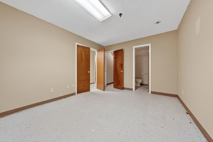 More Photos Of 1324-1325 Highway 195, Jasper Assisted Living For Sale