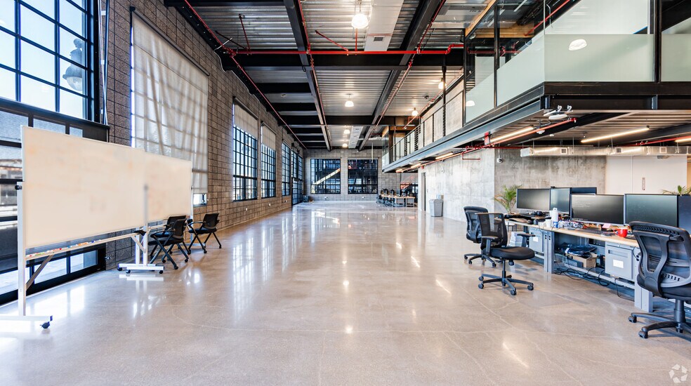 More Photos Of 136-142 Oregon St, El Segundo Research And Development For Lease