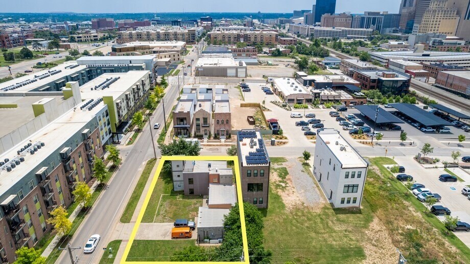 More Photos Of 33 NE 7th St, Oklahoma City Land For Sale