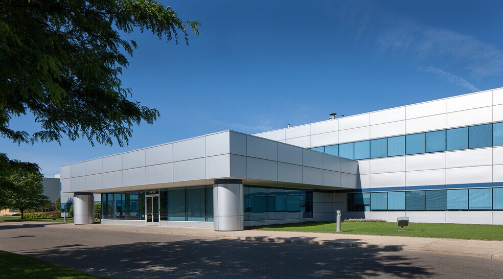 More Photos Of 4147 Eastern Ave SE, Wyoming Office For Sale