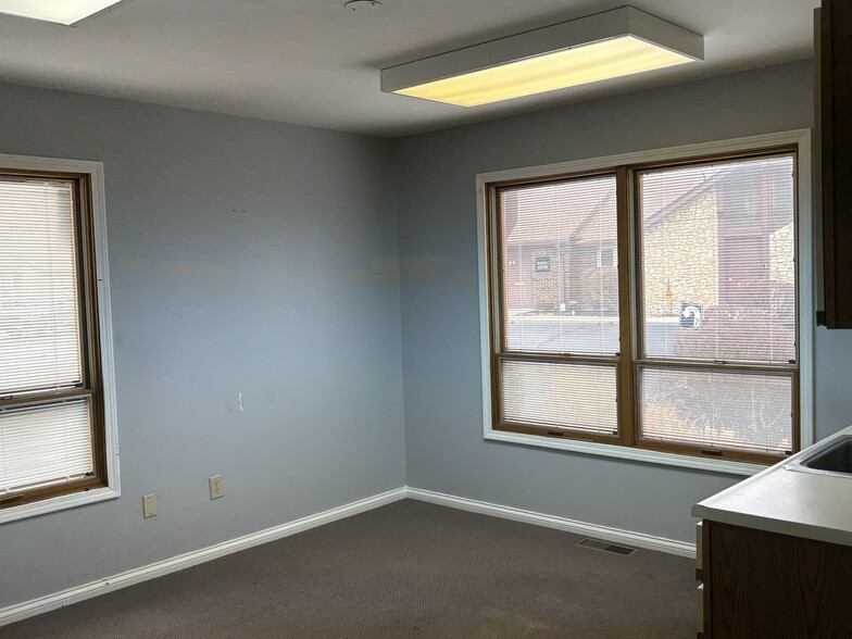 More Photos Of 1251 Nilles Rd, Fairfield Medical For Sale