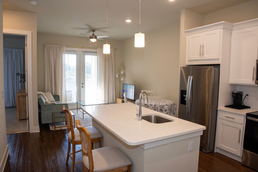 More Photos Of 2200 Carl D Silver Pky, Fredericksburg Apartments For Lease