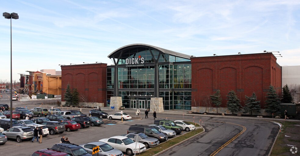 More Photos Of 1 Walden Galleria, Buffalo General Retail For Lease