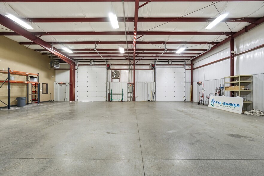 More Photos Of 13142 Albemarle Rd, Mint Hill Light Distribution For Sale