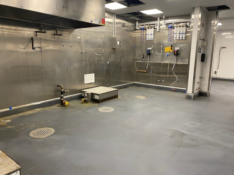 More Photos Of 1245 Worcester St, Natick General Retail For Lease