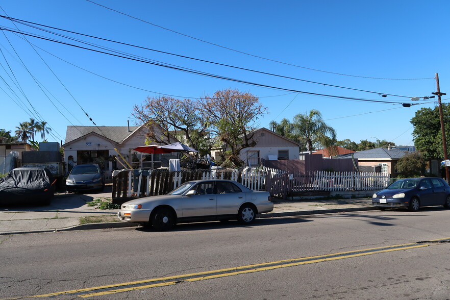 Primary Photo Of 138-142 San Jacinto Dr, San Diego Apartments For Sale