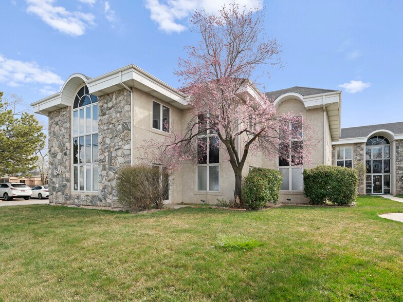 More Photos Of 4541 S 700 E, Salt Lake City Office For Sale