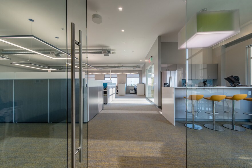 More Photos Of 1349 Water Valley Pky, Windsor Office For Lease