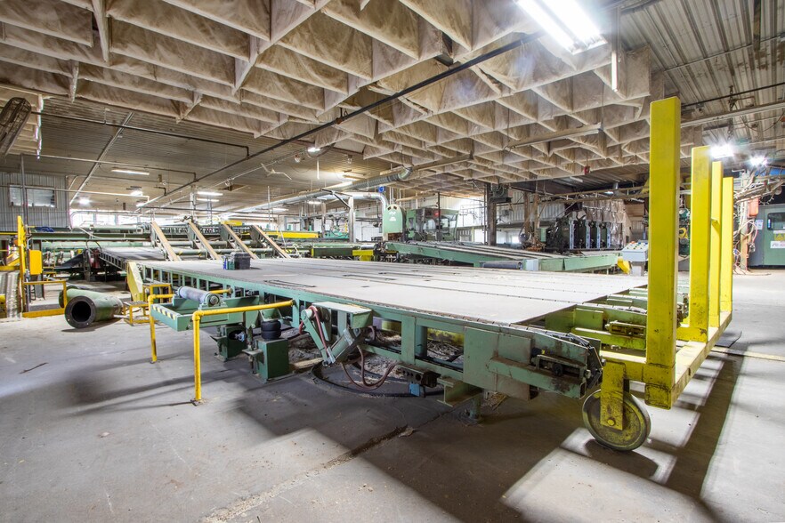 More Photos Of 224 County Road 26, Nineveh Lumberyard For Sale