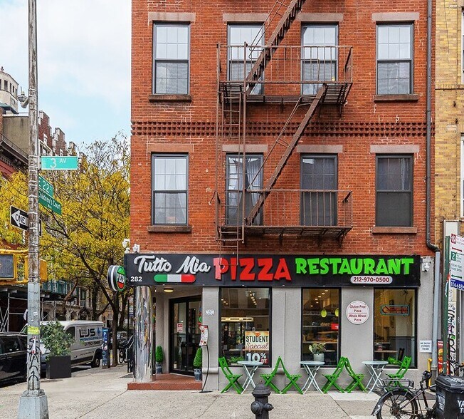 More Photos Of 282 3rd Ave, New York Storefront Retail Residential For Lease