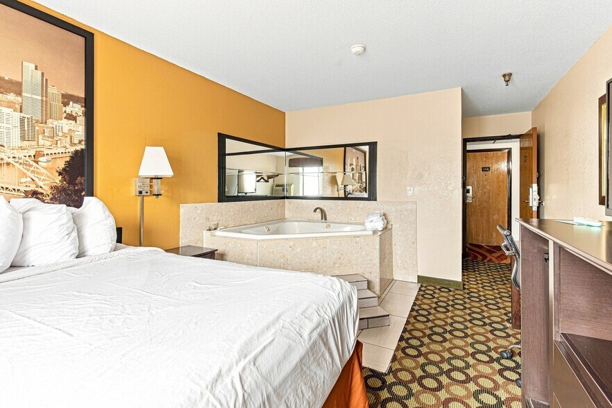 More Photos Of 251 Allegheny Blvd, Brookville Hotel For Sale