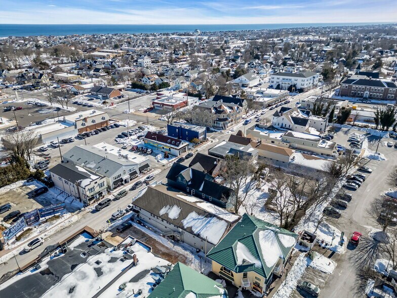 More Photos Of 523-525 Bay Ave, Point Pleasant Beach, Point Pleasant Beach General Retail For Sale