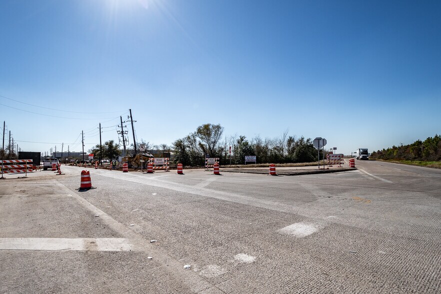 More Photos Of 8325 Miller Road 2, Houston Warehouse For Sale